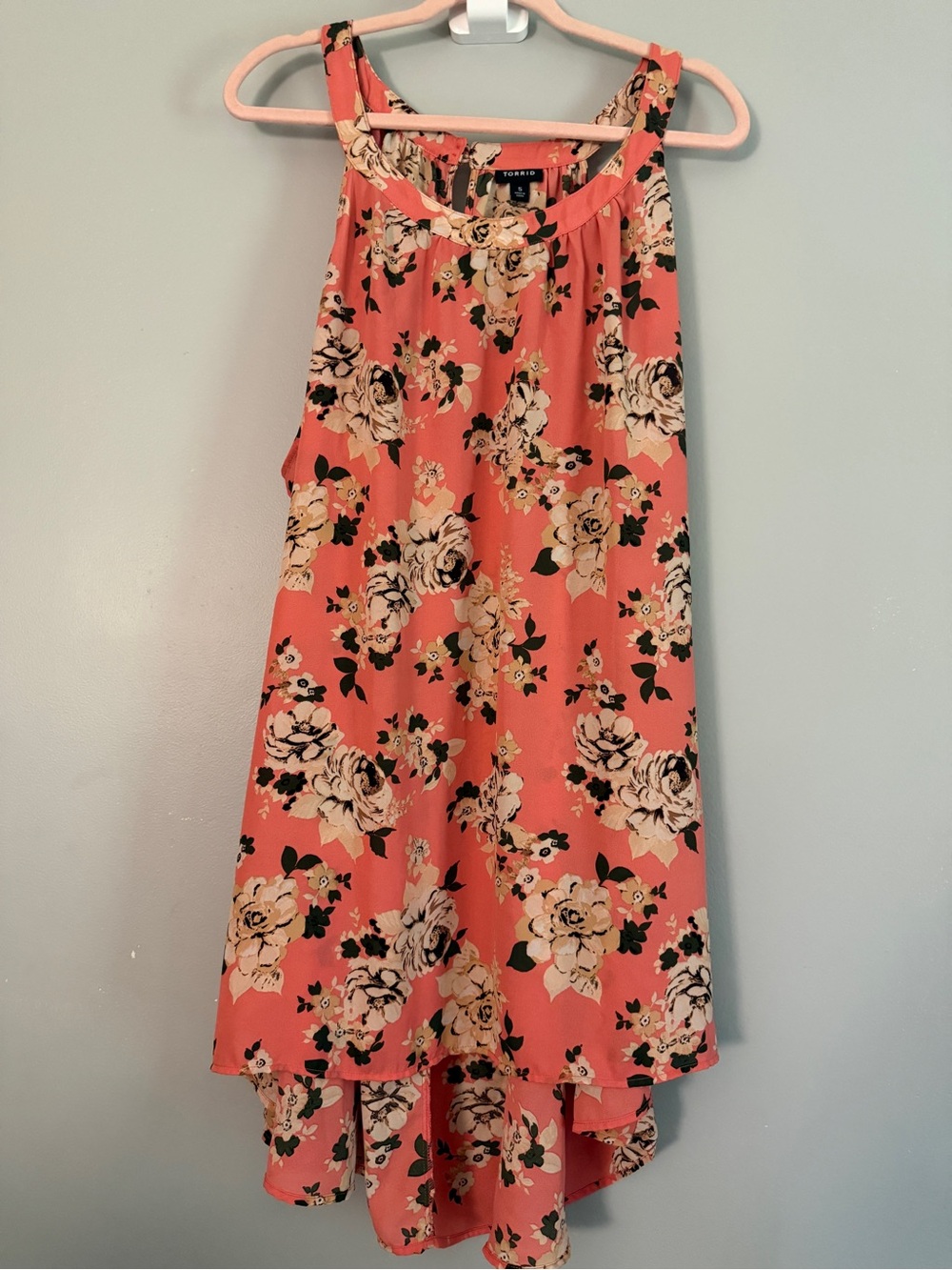 Torrid Sz 5 Coral Floral High-Low Shirt